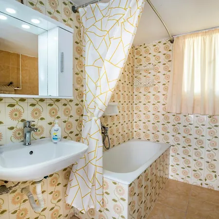 Апартаменты House Stella *